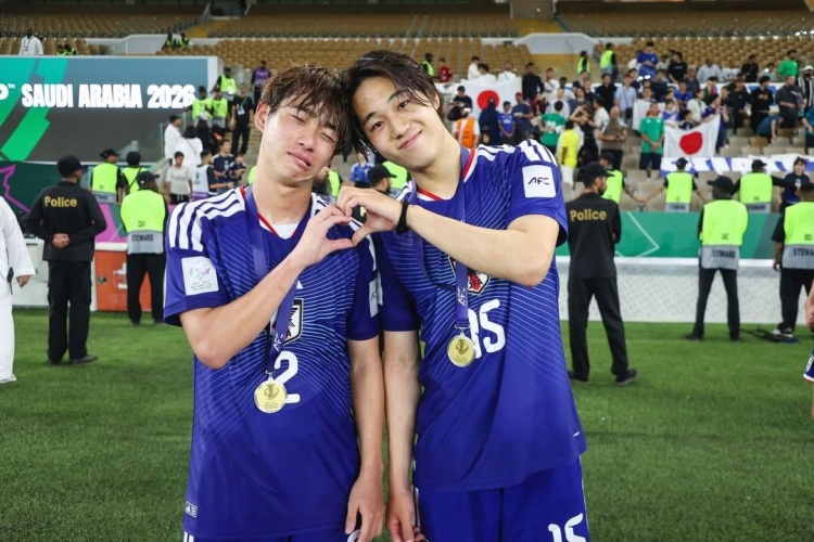 小卡：加兰能决策能运球 场上多一个全明星级别球员会很有帮助！